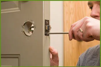 Neighborhood Locksmith Services West Bridgewater, MA 508-657-3237 - 13-lock-replace