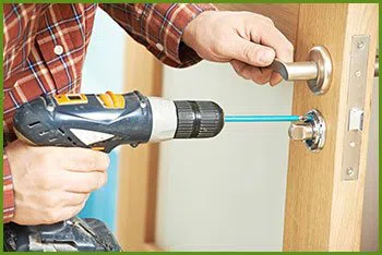 Neighborhood Locksmith Services West Bridgewater, MA 508-657-3237 - 6-lock-installation